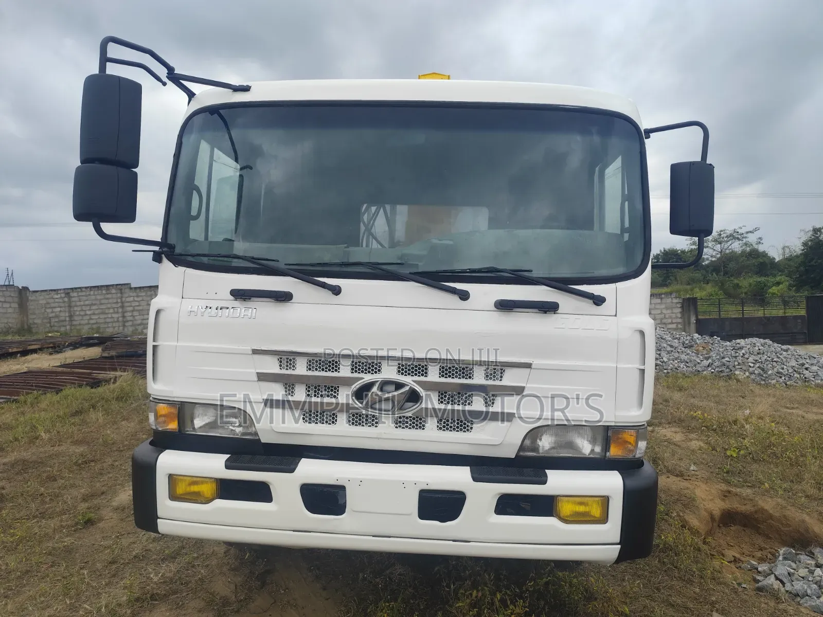 Heavy Duty Crane. Hyundai 12Ton 2015