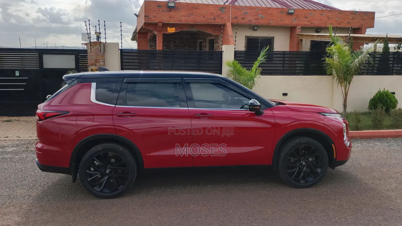 Mitsubishi Outlander Ralliart 2023 Red