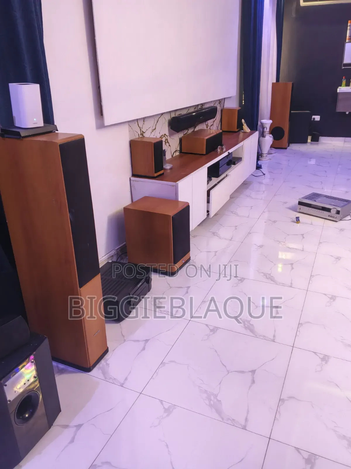 Powerful Sound System for Outdoor and Indoor