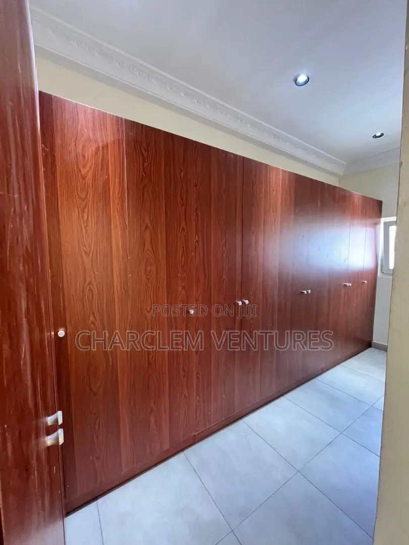 8bdrm House in Charclem Ventures, East Legon for rent
