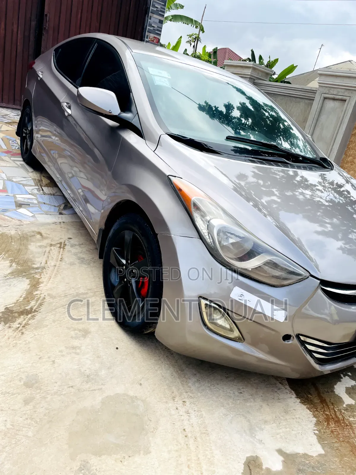 Hyundai Elantra GLS Sedan FWD (1.8L 4cyl 6A) 2013 Gray