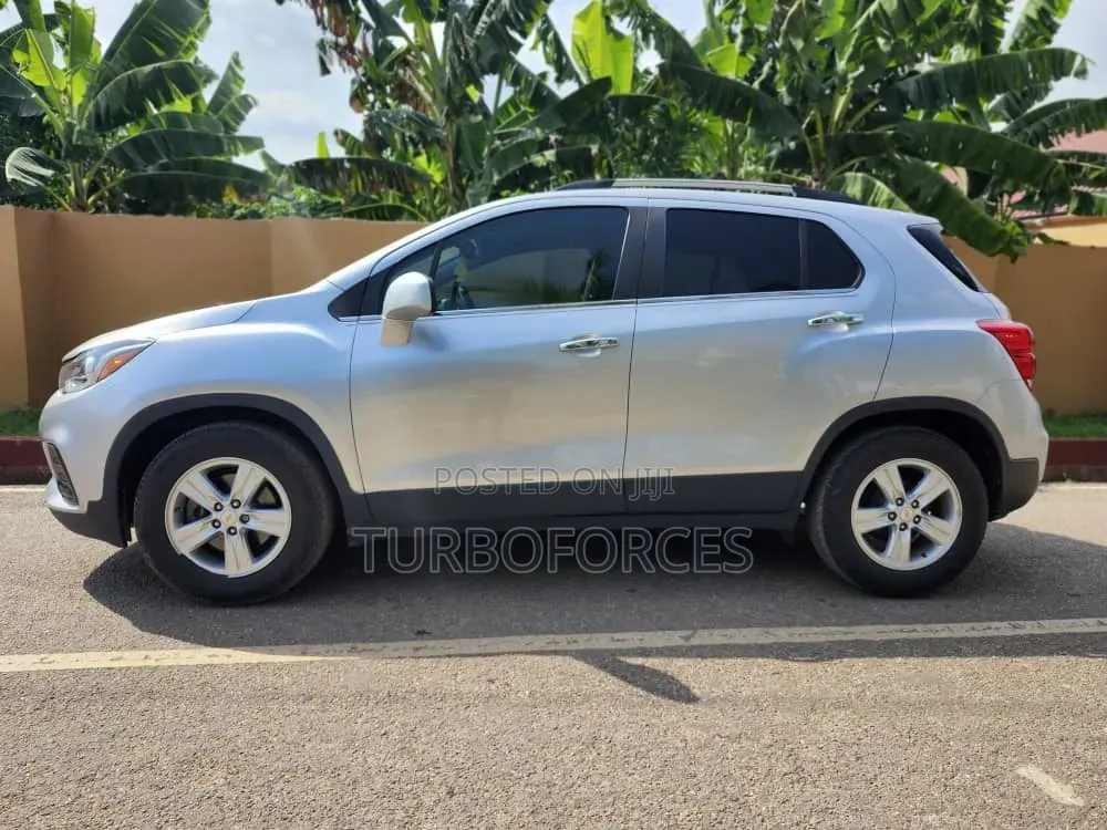 Chevrolet Trax 2019 Silver