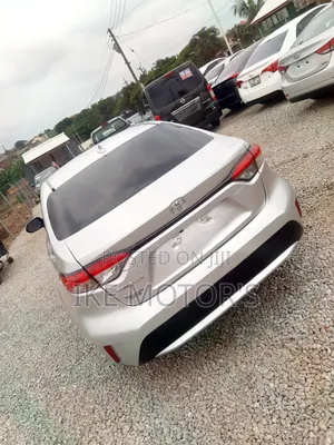 Toyota Corolla 2020 Silver