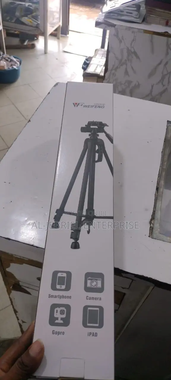Tripod Stand