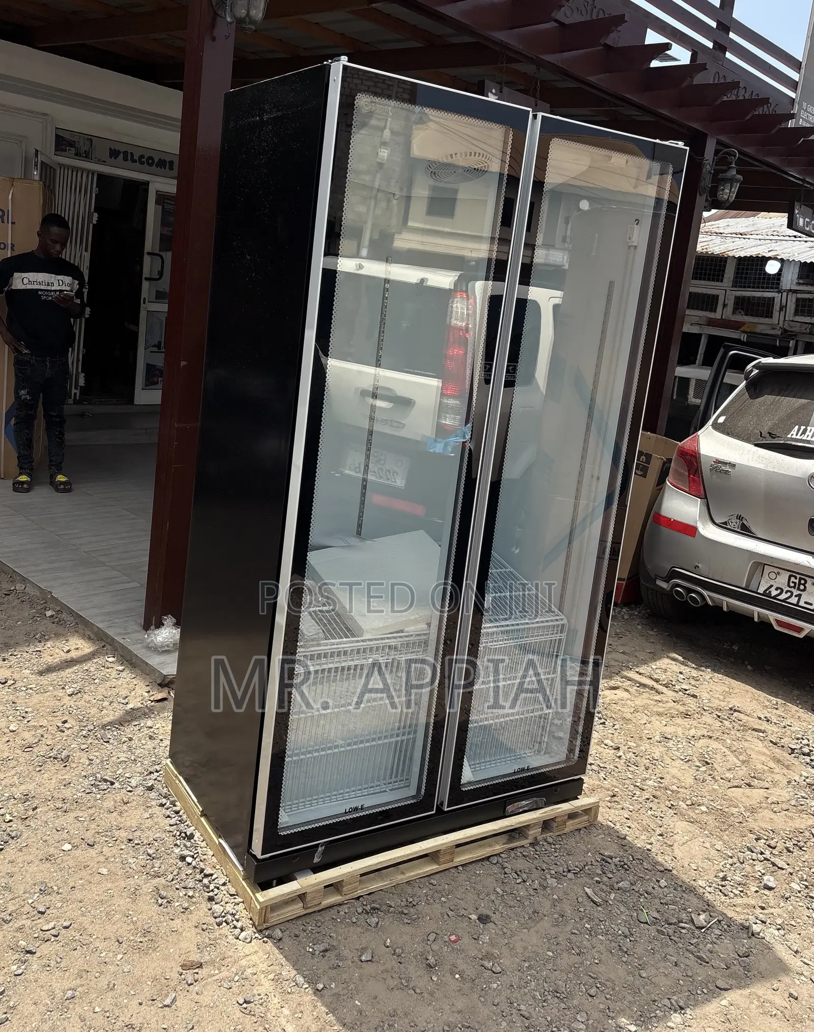 Shop Durable Pearl PVC-801-27AA Display Refrigerator(Black)..