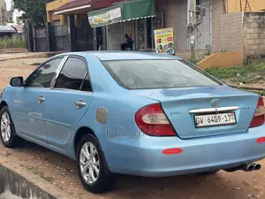 Toyota Camry 2006 Blue