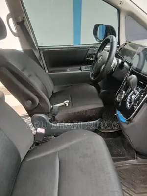 Toyota Voxy X 2WD 8-Seater 2012 Black