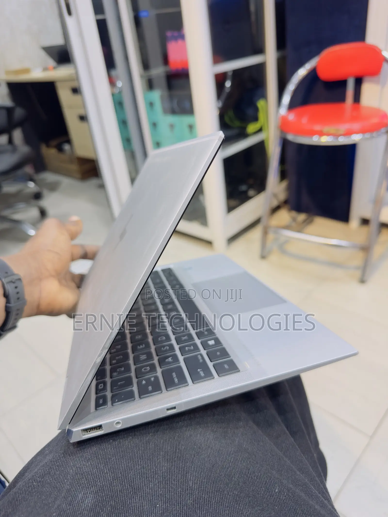 Laptop HP EliteBook x360 1040 G7 16GB Intel Core i7 SSD 512GB