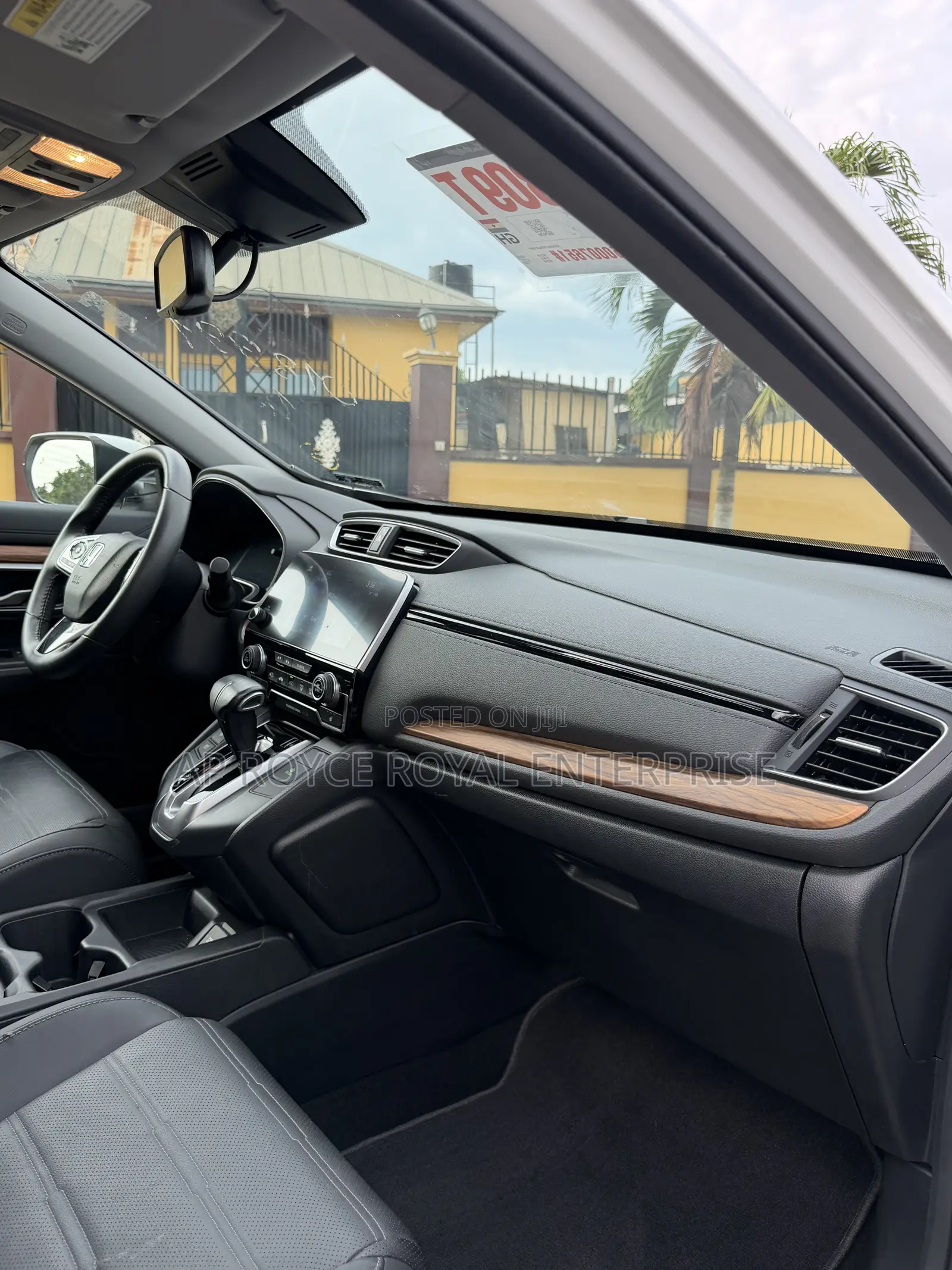 Honda CR-V Touring AWD 2018 White