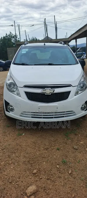 Chevrolet Spark 2014 White