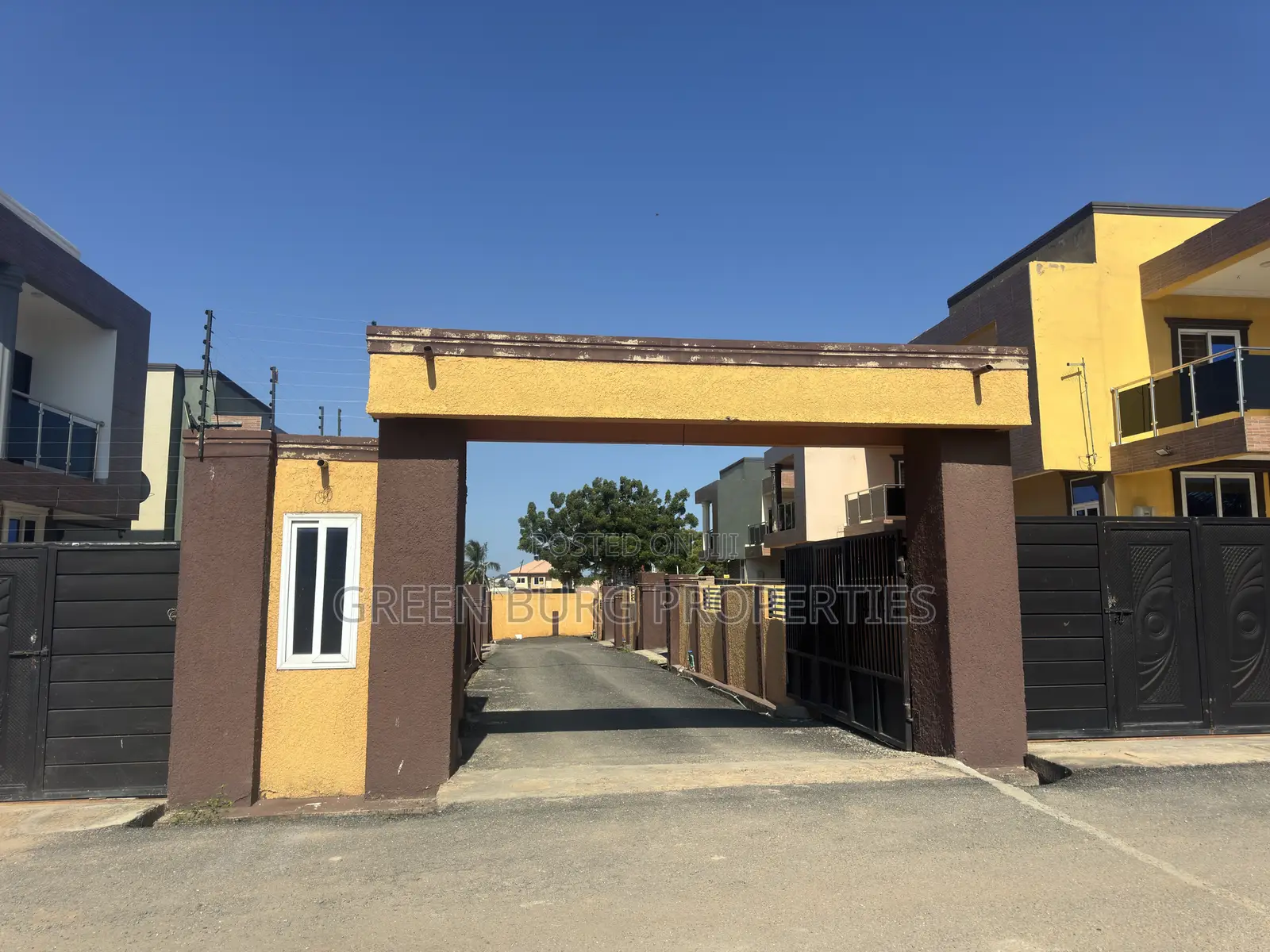 4bdrm House in Green, Sakumono for sale