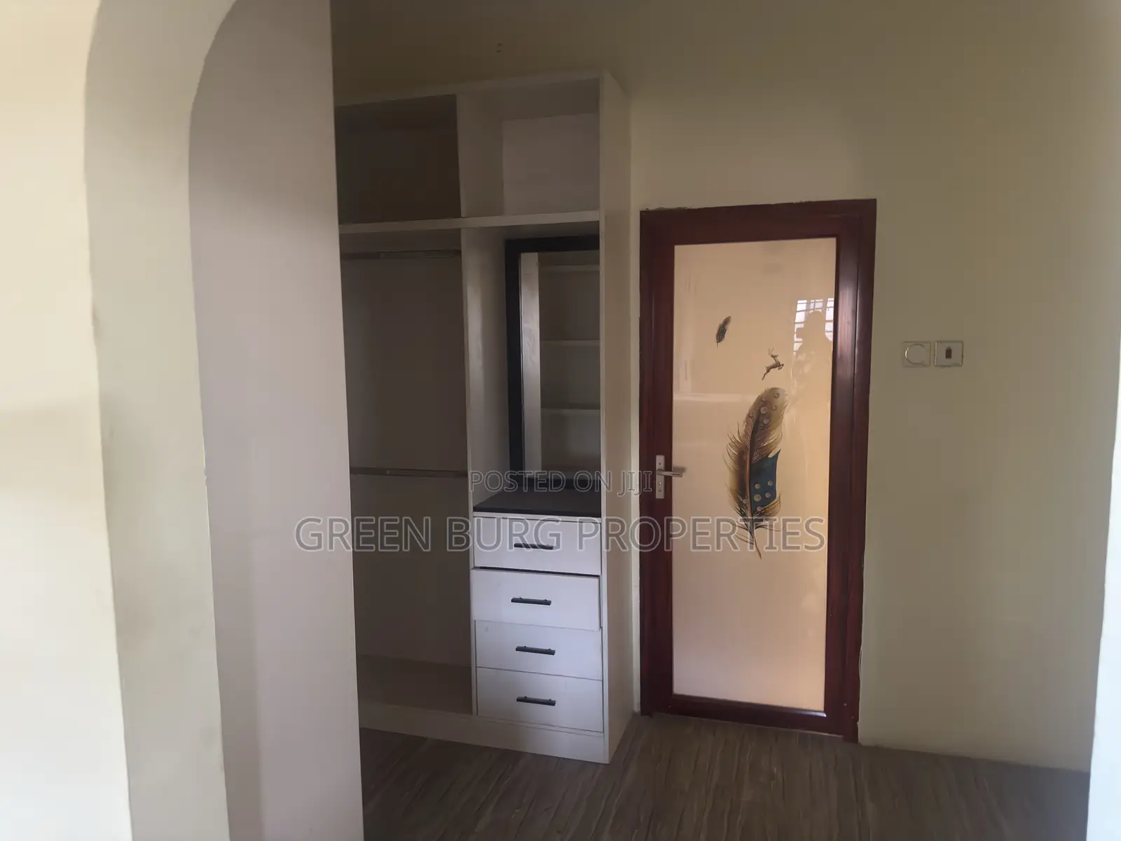 4bdrm House in Green, Sakumono for sale