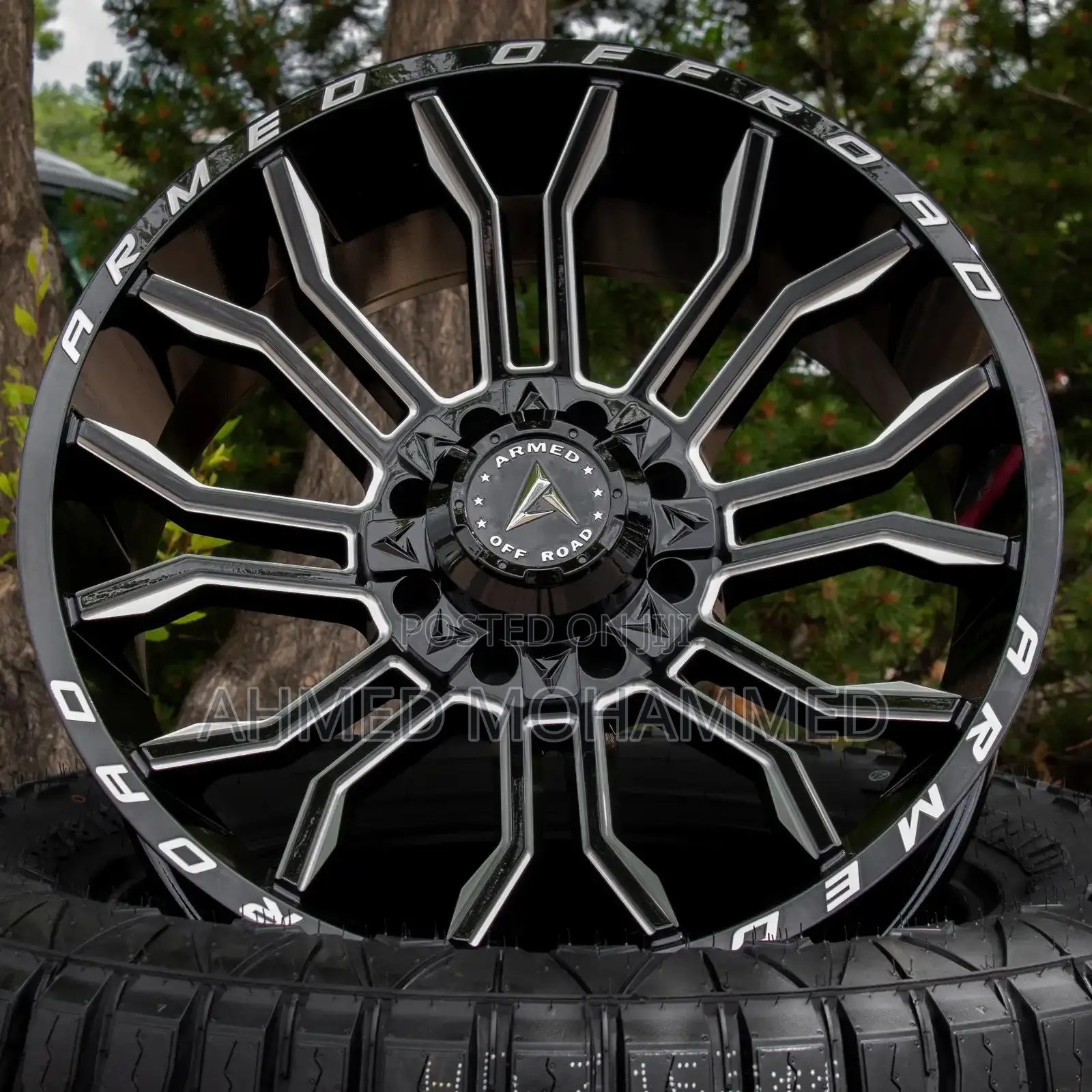 20-Inch Rim Ford Super Duty/ RAM Heavy Duty