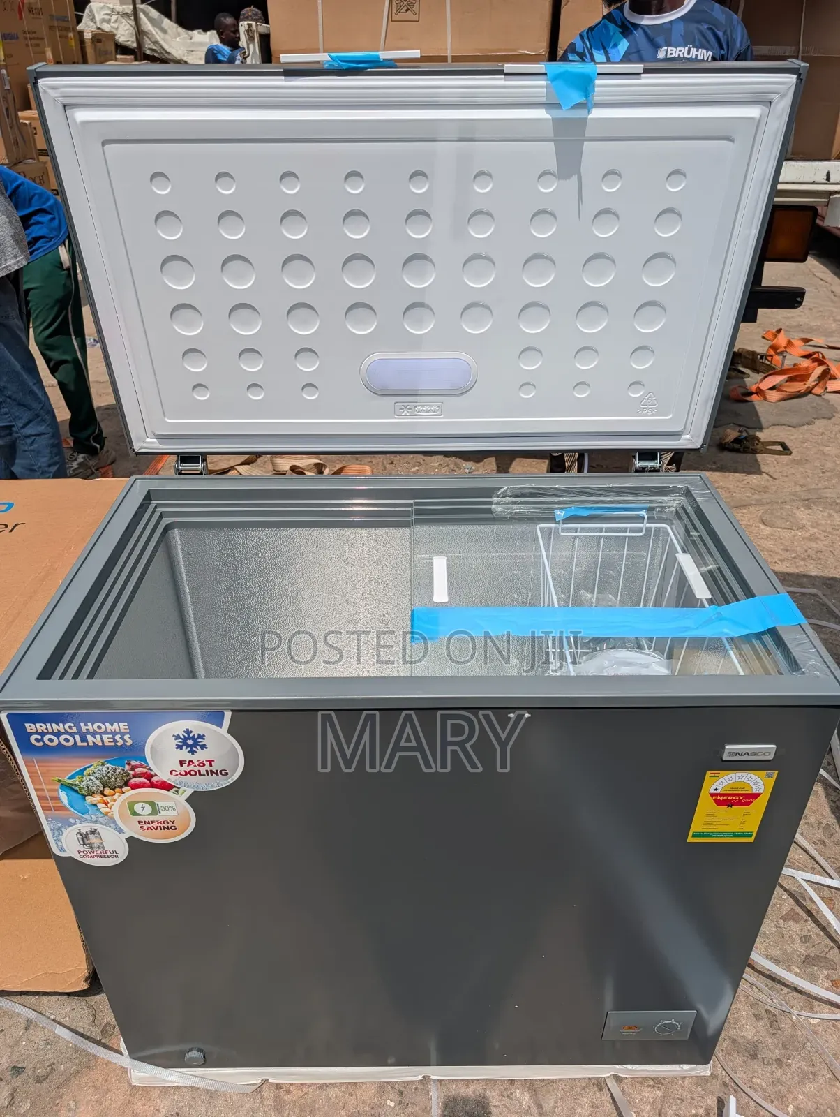 Rainbow and Nasso 200L Liters Chest Freezer With Sliding Glass