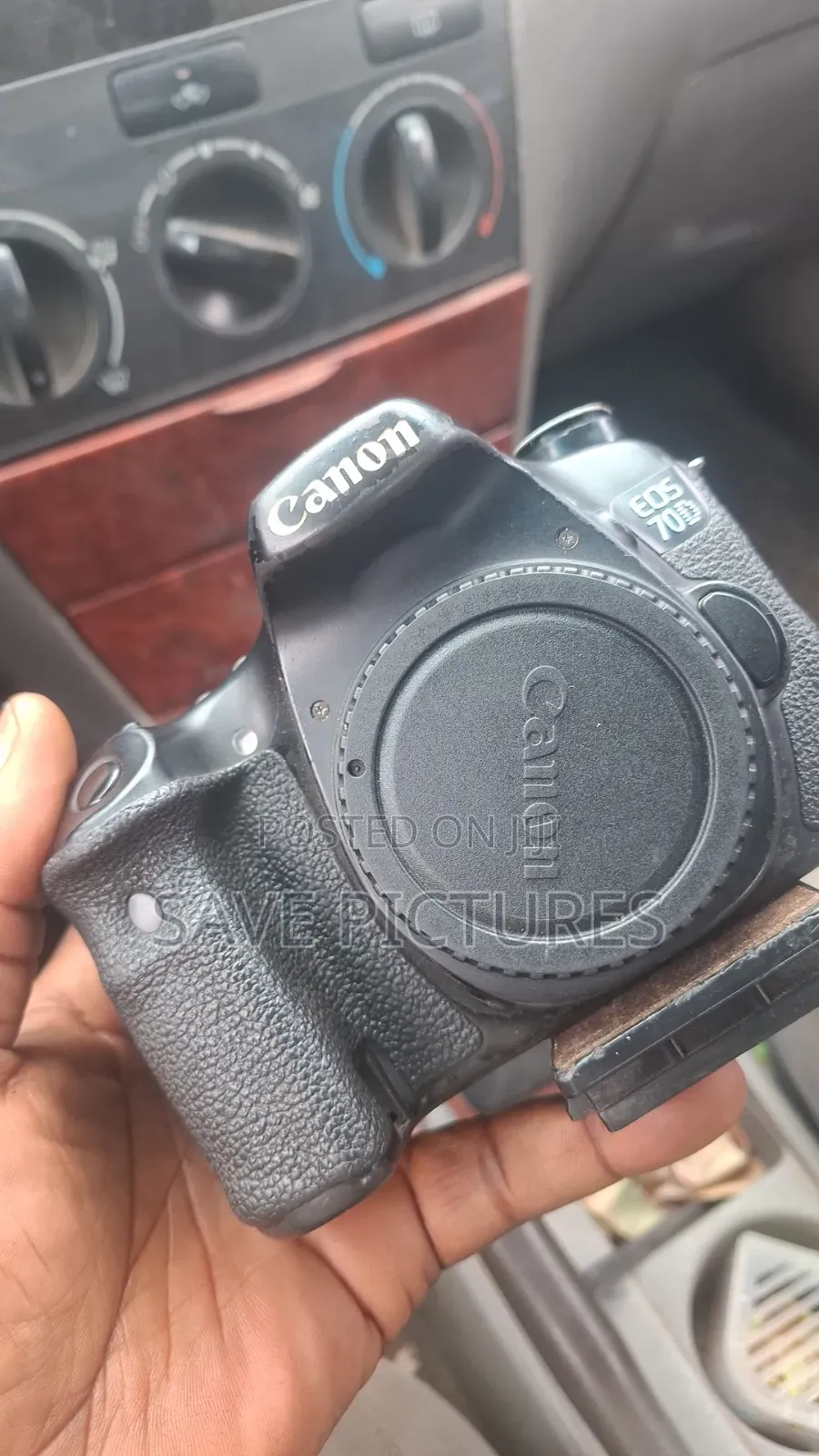 Original Canon 70D Body