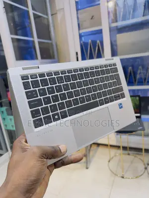 Laptop HP EliteBook x360 1030 G8 16GB Intel Core i7 SSD 512GB