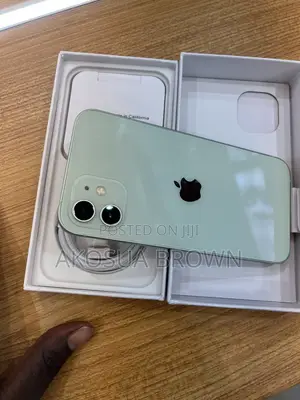 Apple iPhone 12 128 GB Green