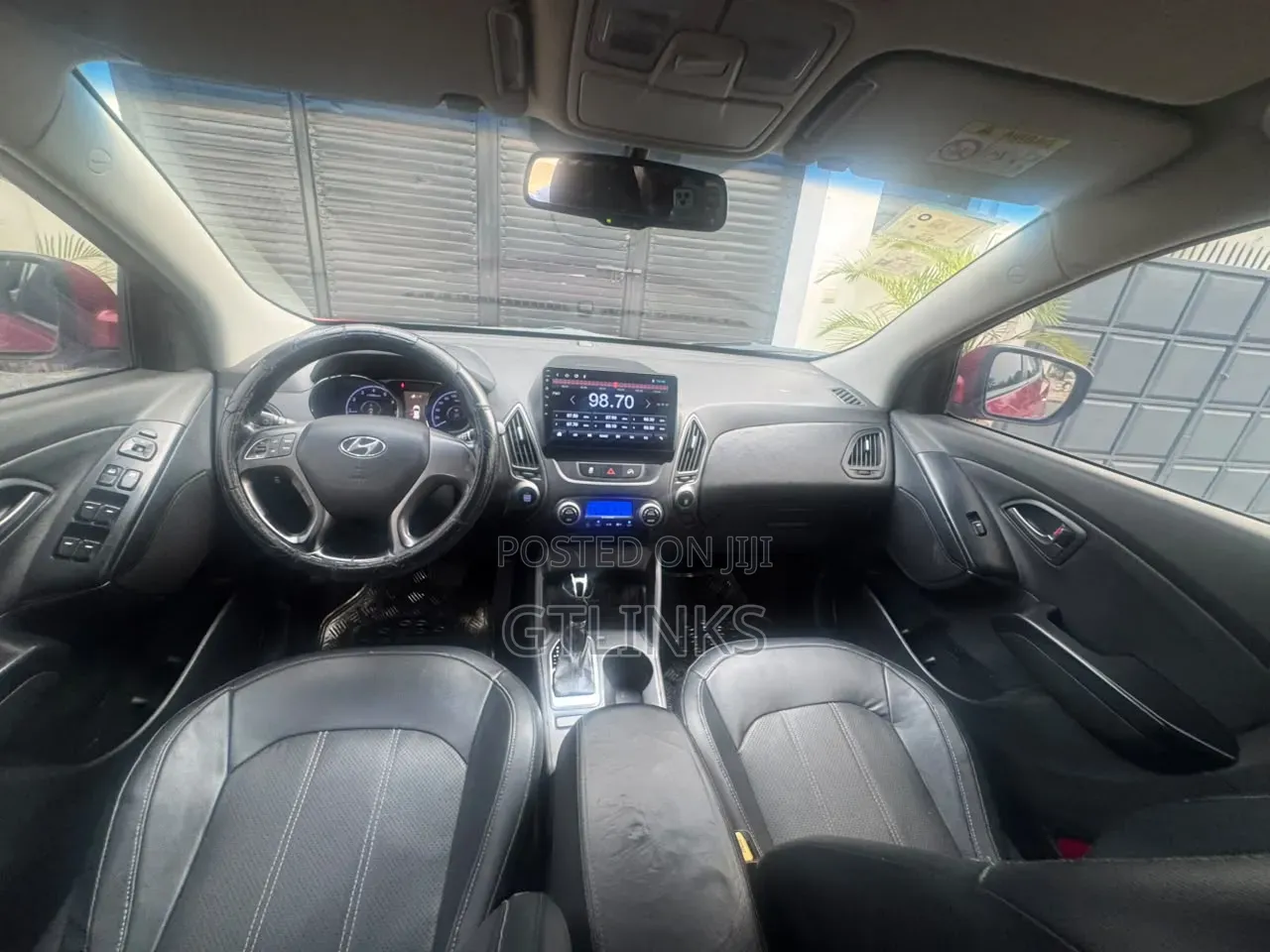 Hyundai Tucson 2015 Red