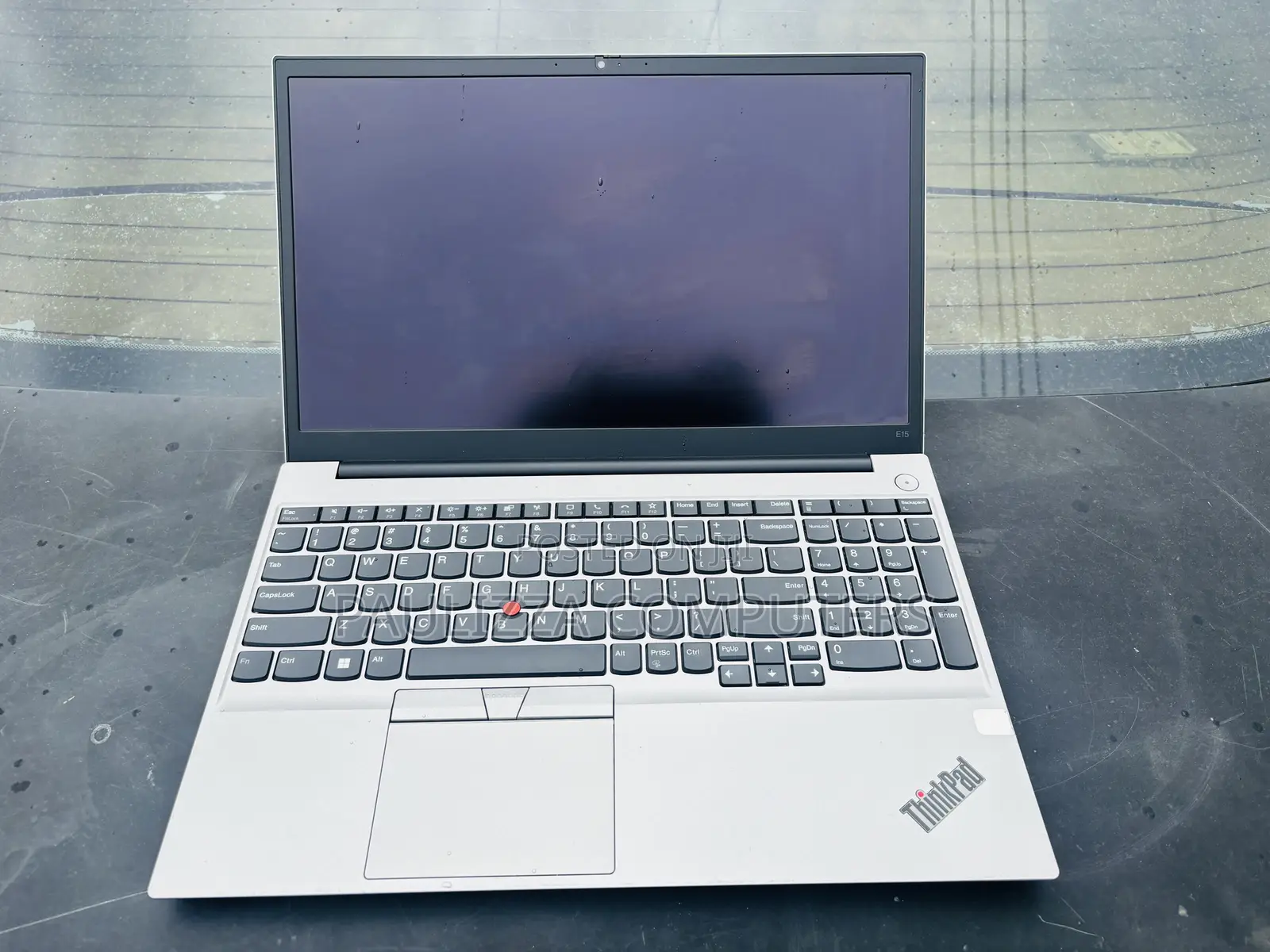 Laptop Lenovo ThinkPad E15 16GB Intel Core i7 HDD+SSD 256GB