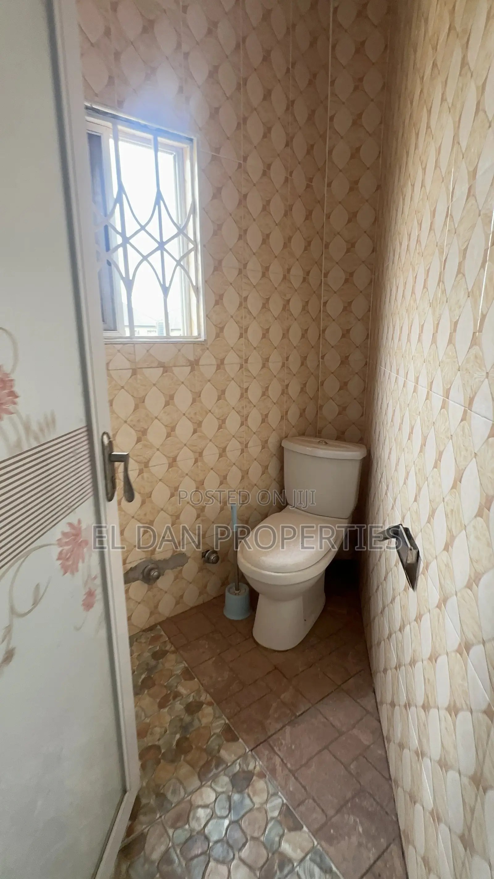 2bdrm Apartment in Tech Kotei, Kumasi Metropolitan for rent