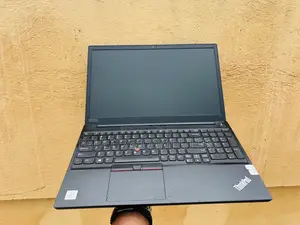 Laptop Lenovo ThinkPad E15 16GB Intel Core i5 HDD+SSD 256GB