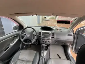 Toyota Vios 2012 Silver