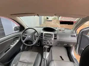 Toyota Vios 2012 Silver