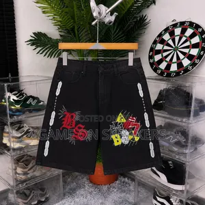 Classic Short Jeans
