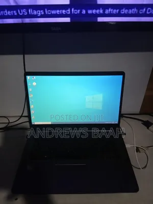 Laptop Asus 8GB HDD+SSD 500GB