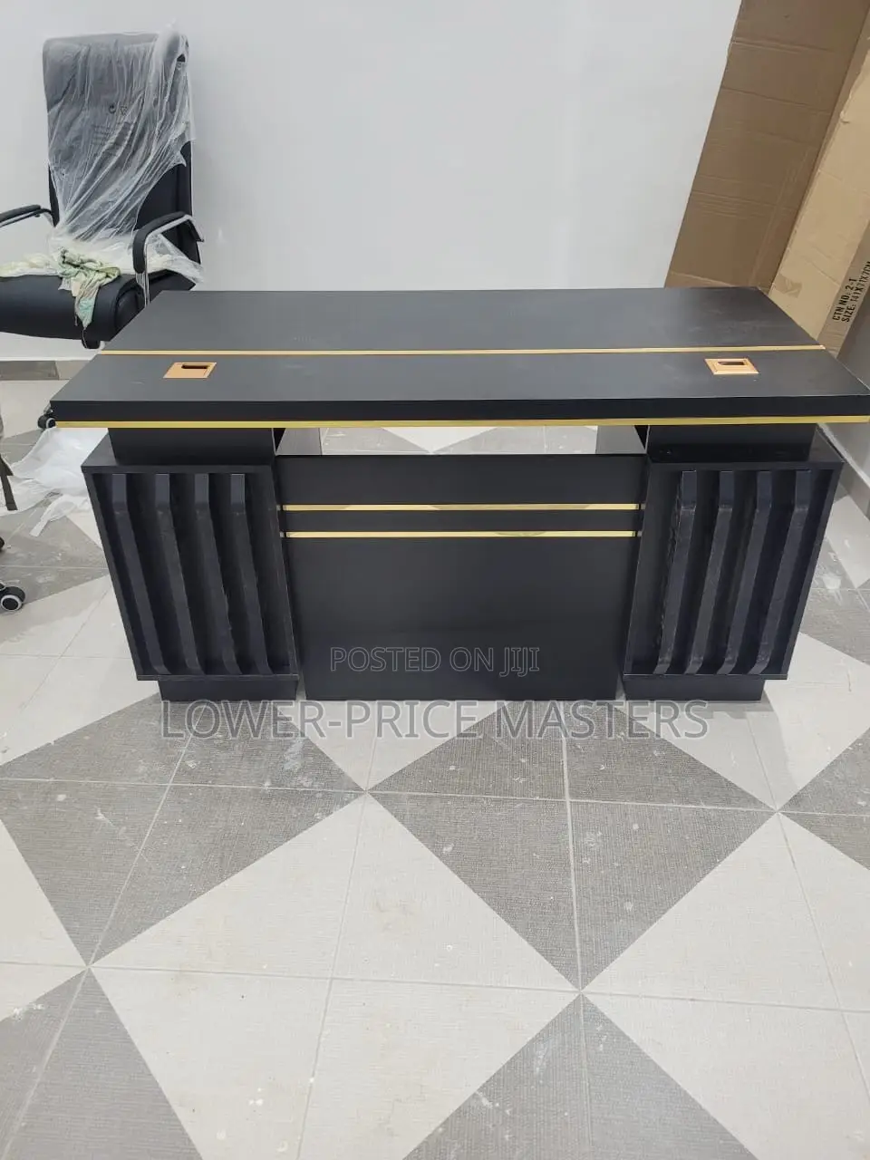 Modern Office Desk