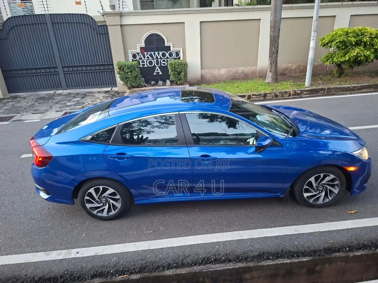 Honda Civic EX-L 4dr Sedan (1.5L 4cyl) 2016 Blue