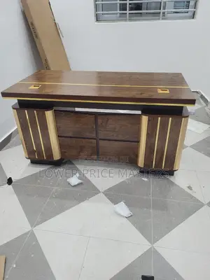 Modern Office Desk