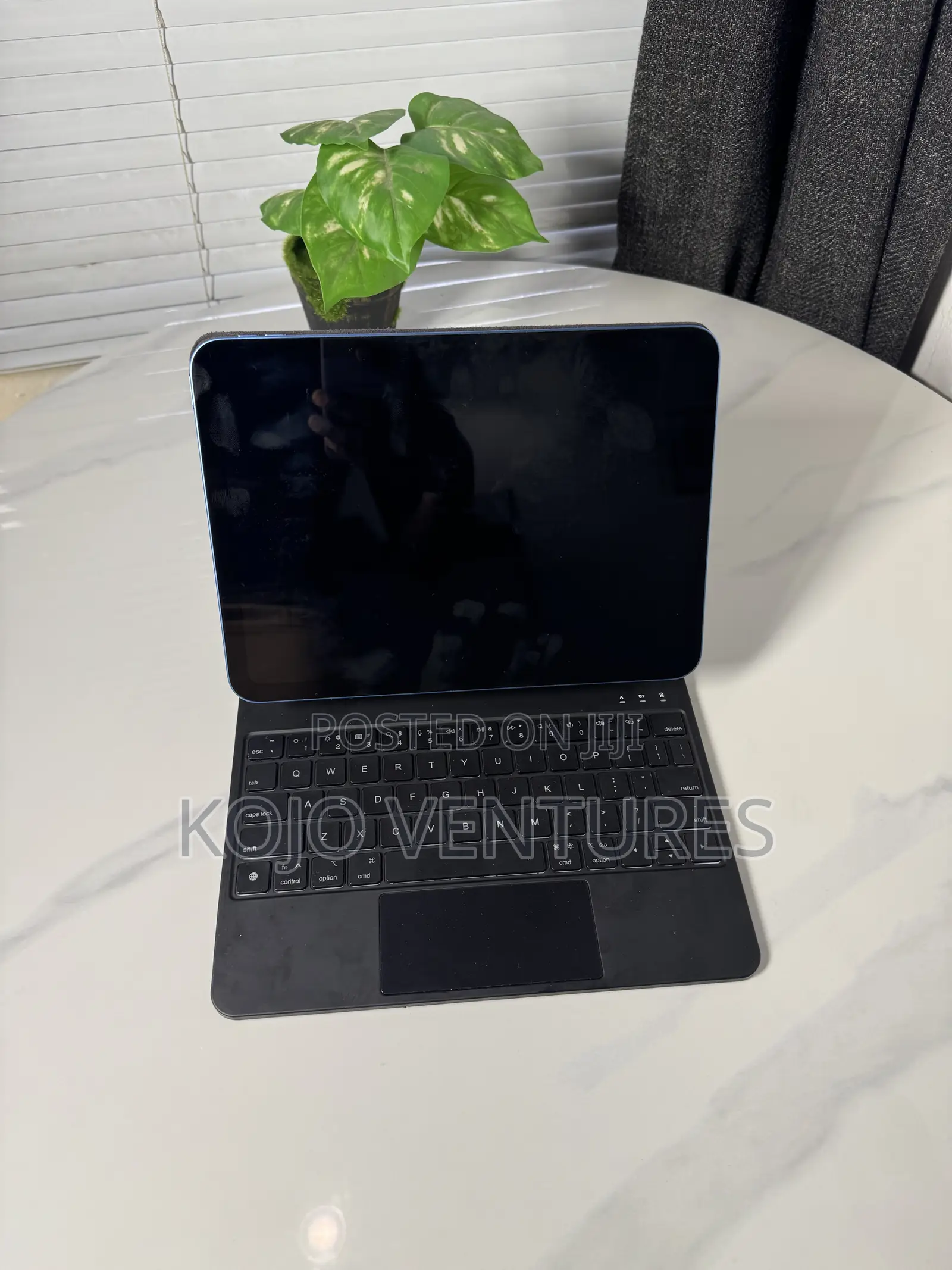 Apple iPad (2025) 128 GB Blue