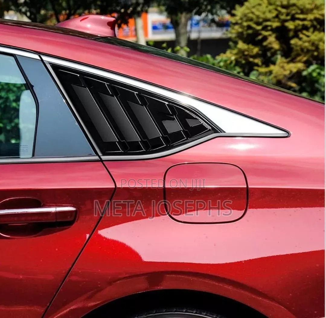 Honda Accord 2018–2021 Rear Window Louvers