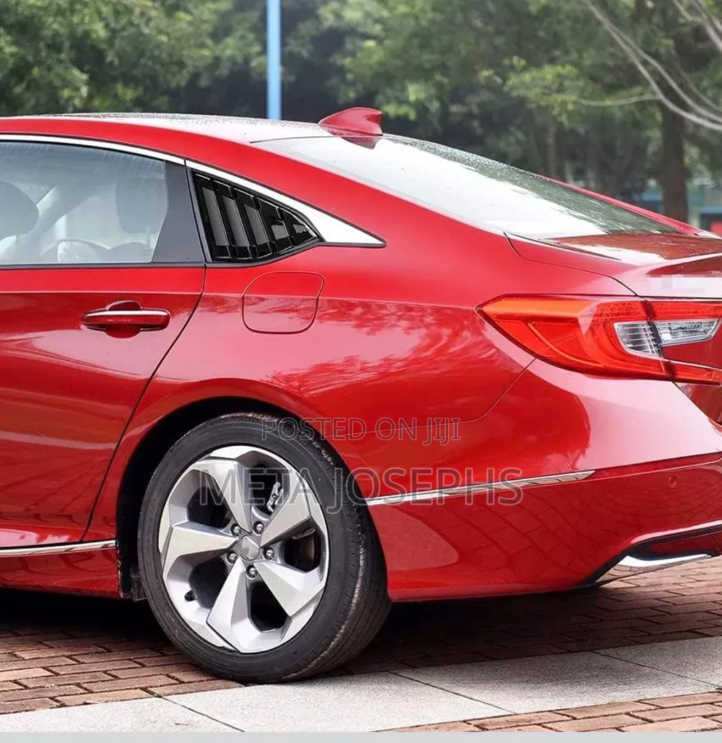 Honda Accord 2018–2021 Rear Window Louvers