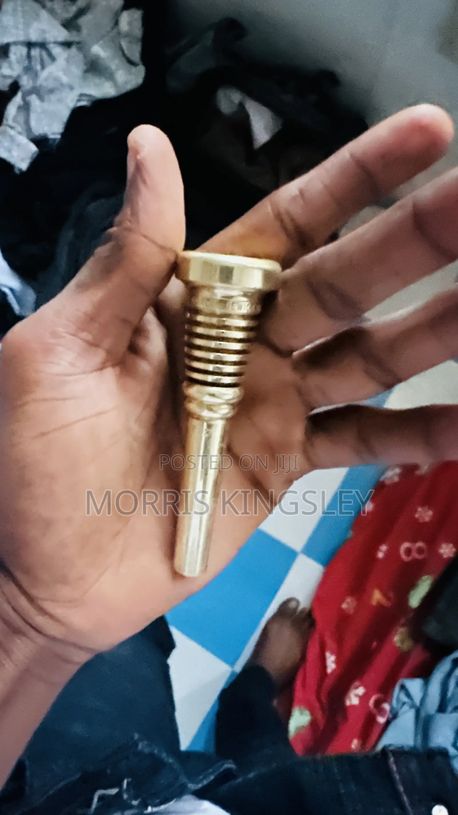 Mendini Trumpet