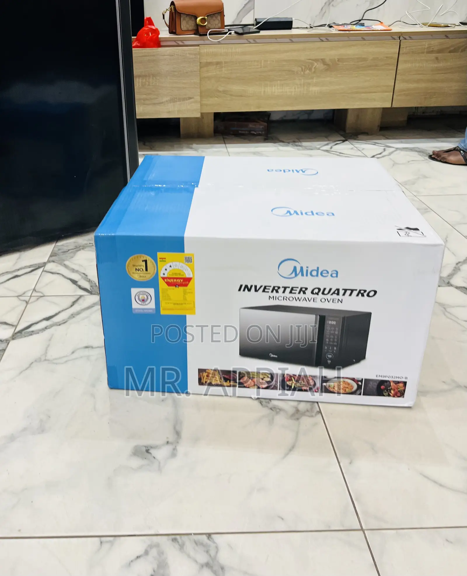 Classic Design Midea Countertop Electric Microwave(Glass)30L