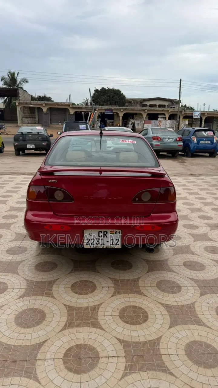 Toyota Corolla 1.6 Sedan Automatic 2002 Red