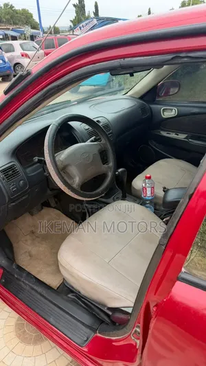 Toyota Corolla 1.6 Sedan Automatic 2002 Red