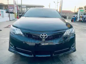 Toyota Camry 2014 Black