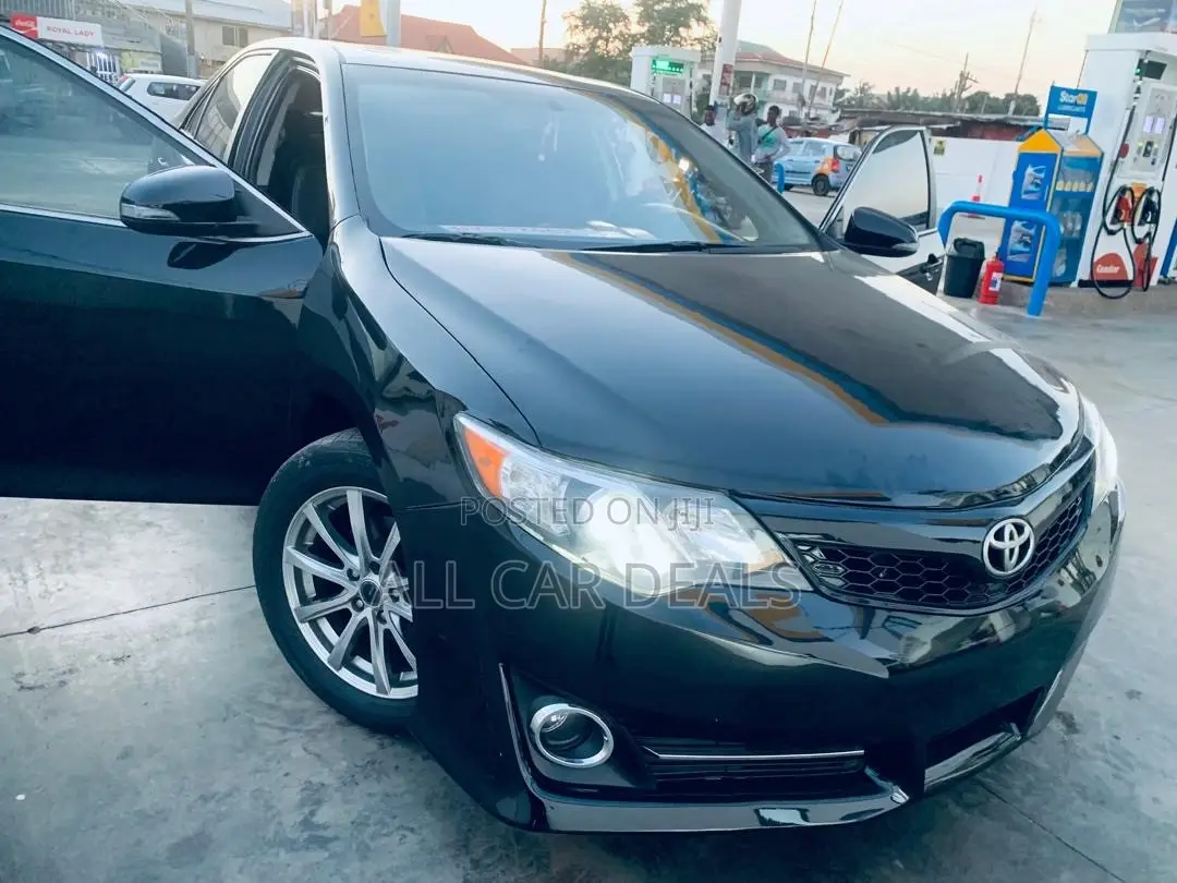 Toyota Camry 2014 Black