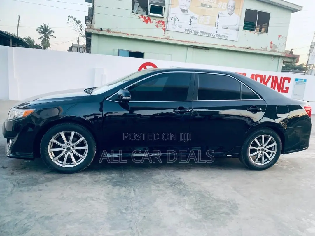 Toyota Camry 2014 Black