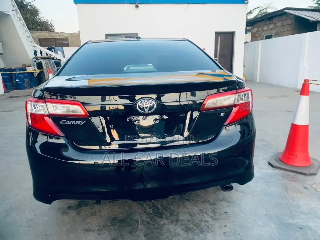 Toyota Camry 2014 Black