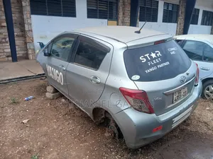 Toyota Vitz 2012 Gray
