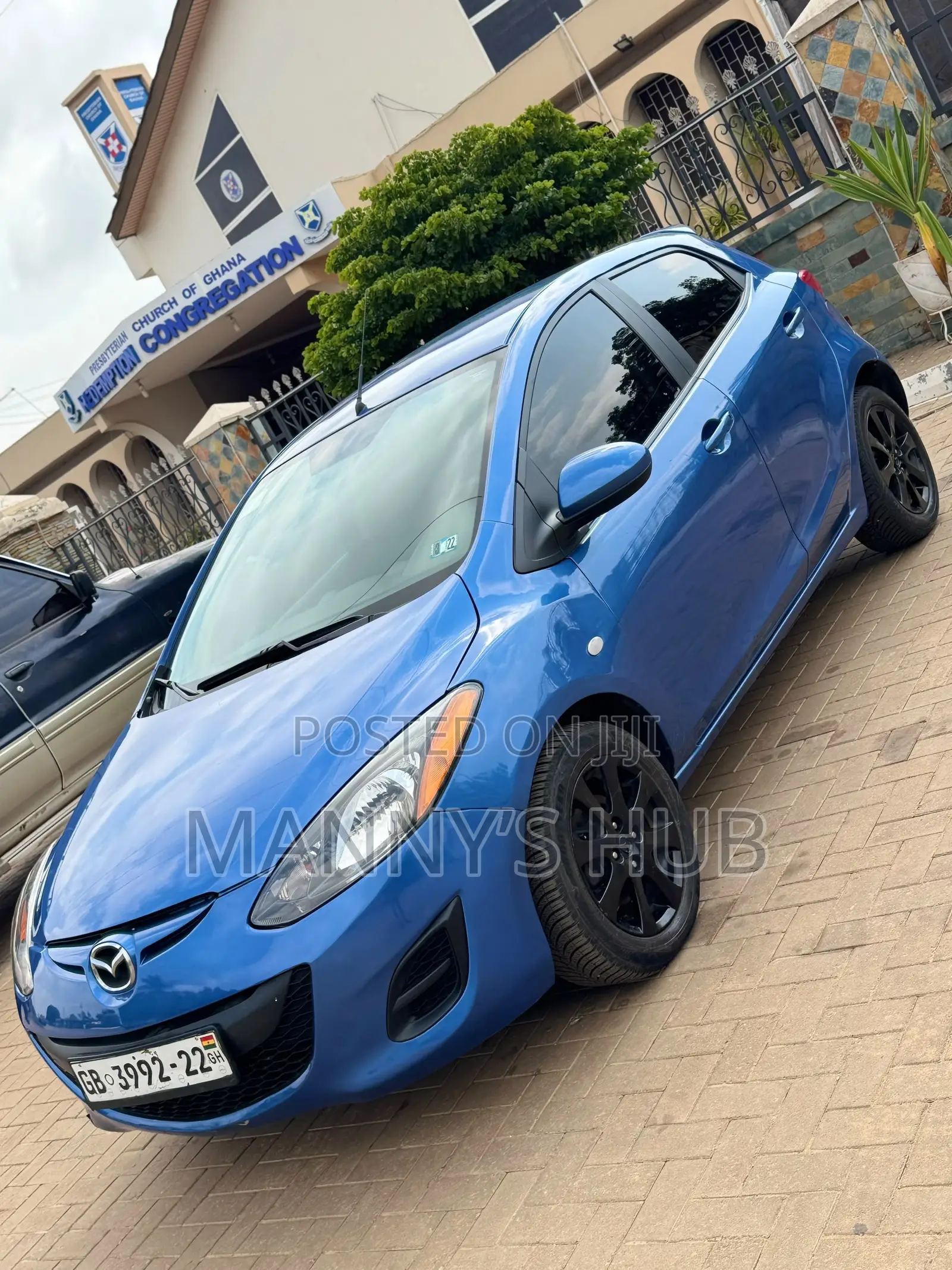 Mazda 2 2015 Blue