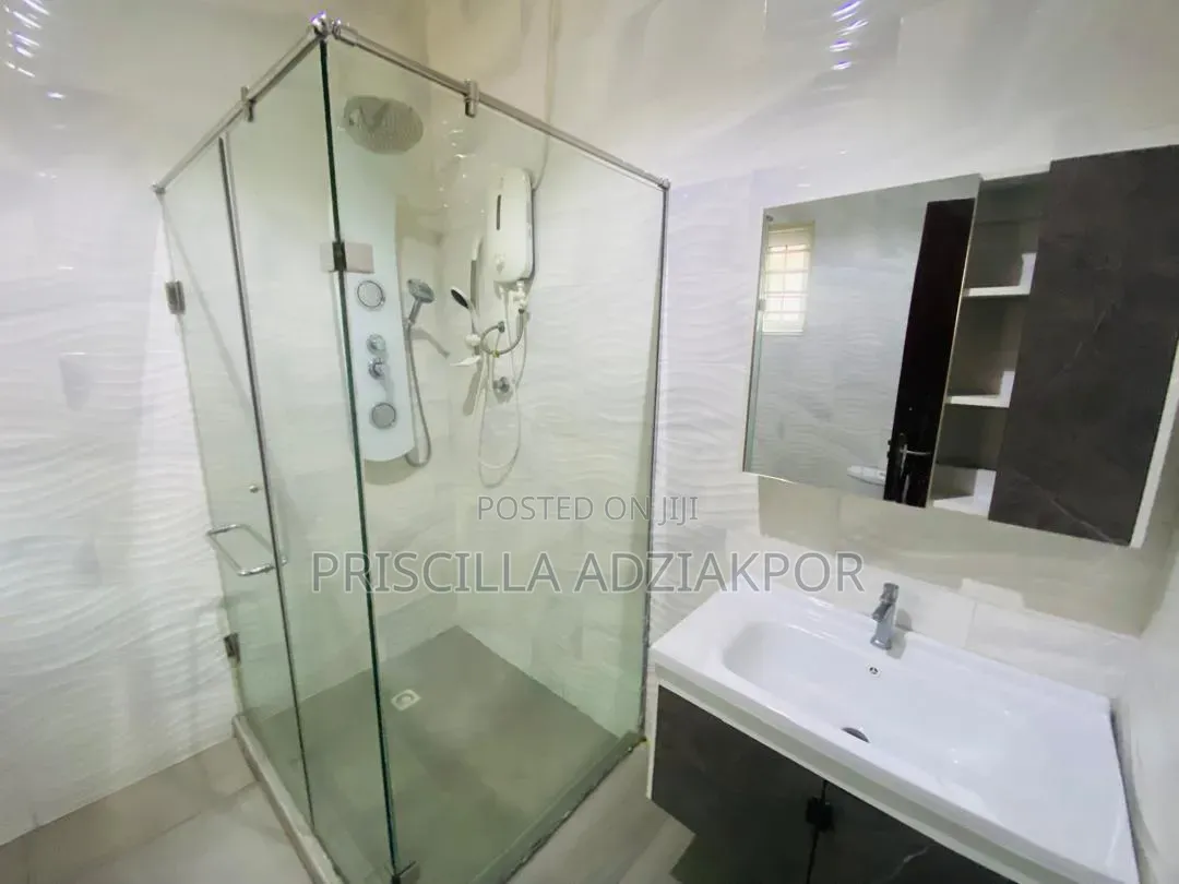 4bdrm House in Gelo Heritage Estate, Overhead for rent