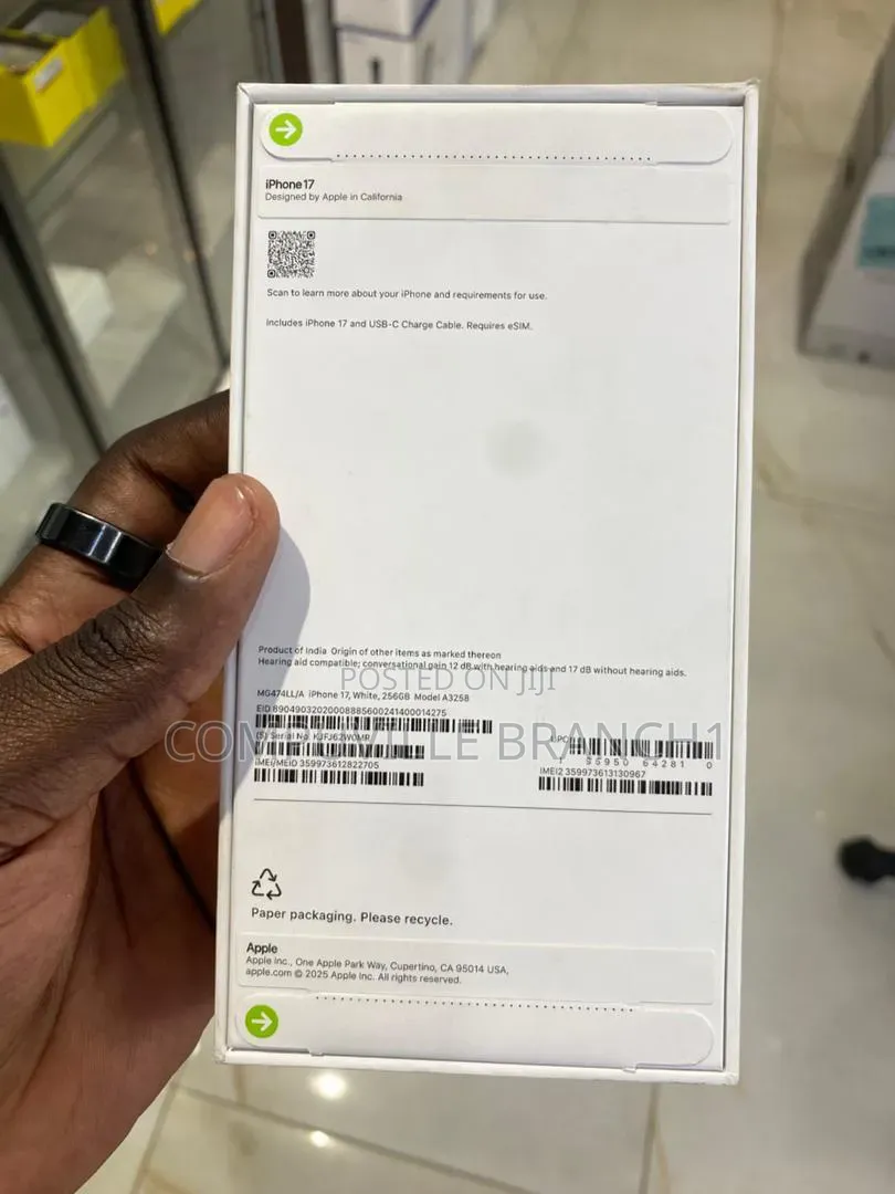 New Apple iPhone 17 256 GB White