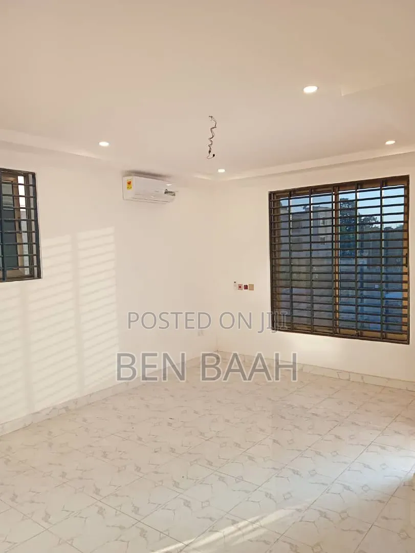 3bdrm Duplex in Ben Properties, Pentecost for sale