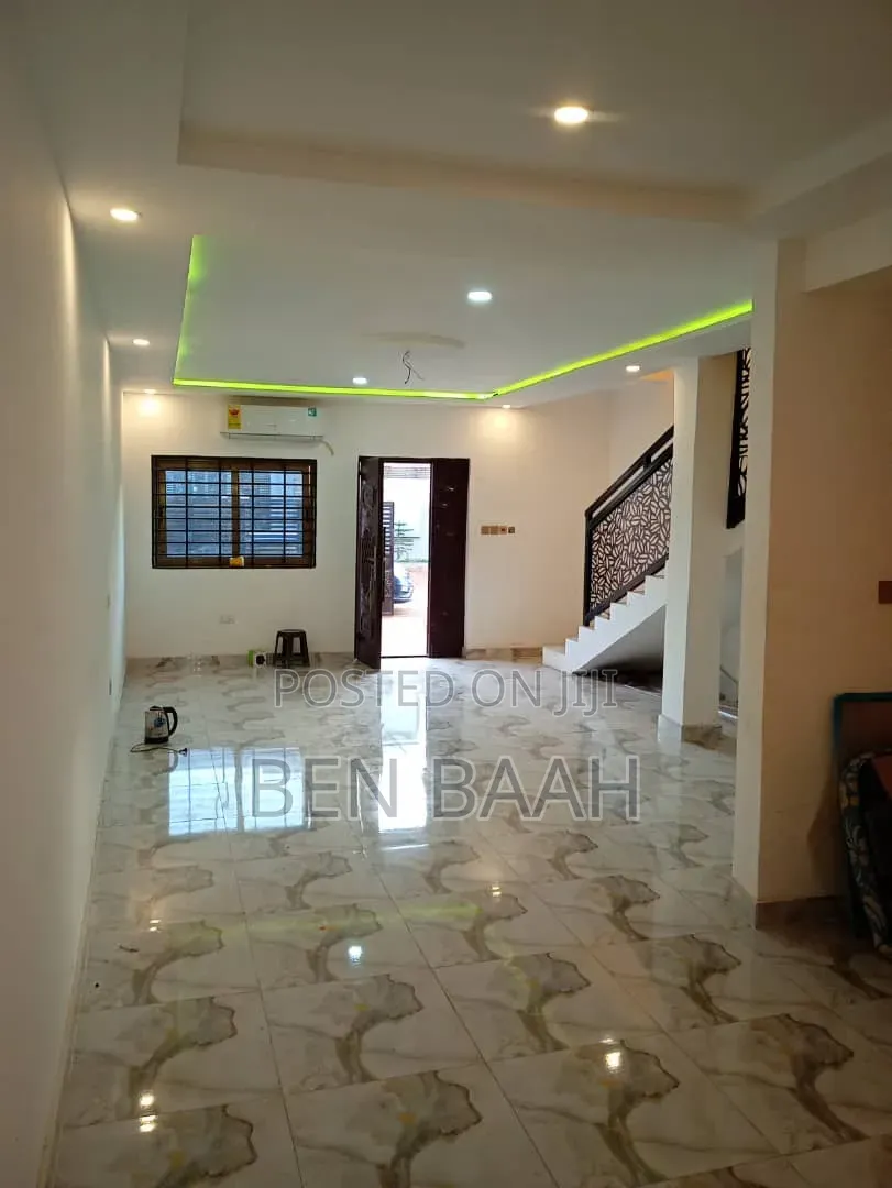 3bdrm Duplex in Ben Properties, Pentecost for sale
