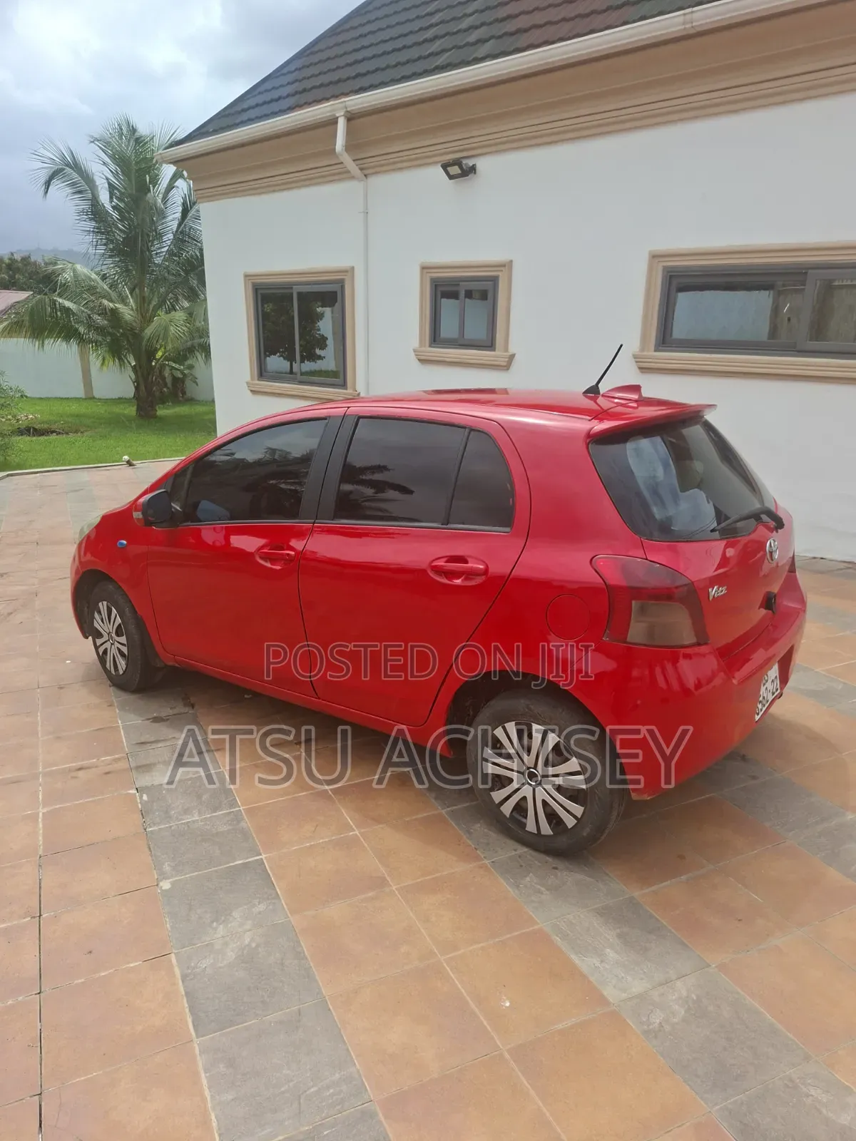 Toyota Vitz 2010 Teal
